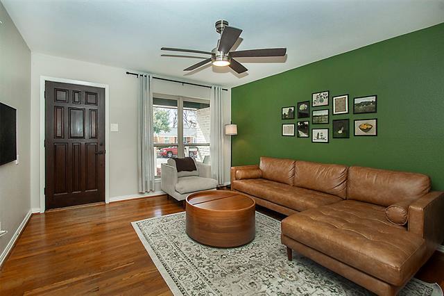 Foto del edificio - 1250 Dalhart Dr