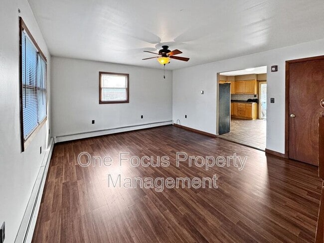 Foto del edificio - 2729 W Fourth Street