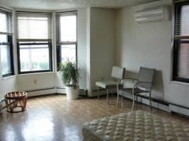 Foto del edificio - 3326 Dawson St
