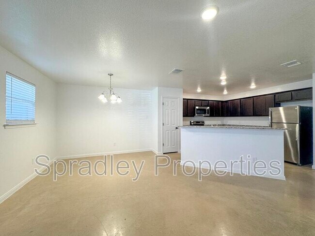 Building Photo - 9130B Winding Ct