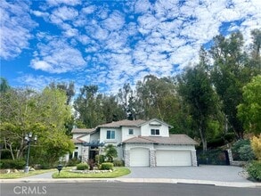 Building Photo - 26612 Royale Dr