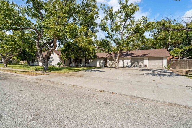 Foto del edificio - 106 Angela Dr