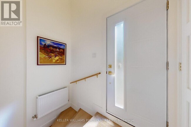 Building Photo - 22 Pitt Ave