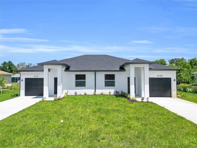 Foto del edificio - 5210-5230 30th St SW