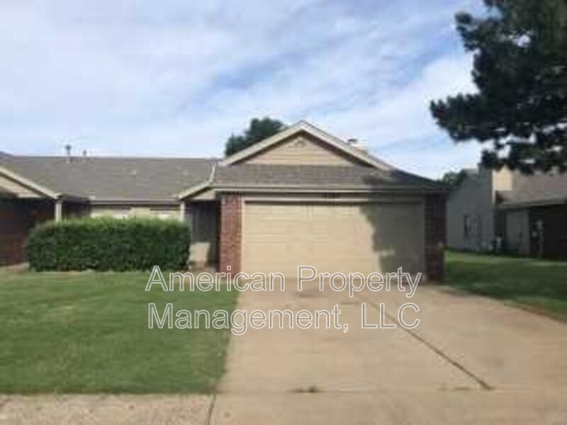Primary Photo - 4404 S 131st E Ave
