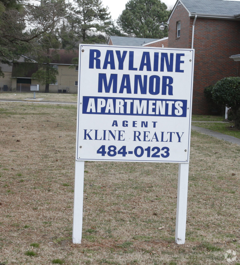 Building Photo - Raylaine Manor Apartments