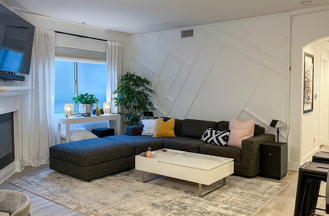 extra long sofa allows for ultimage lounging - 5037 Rosewood Ave