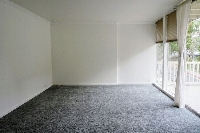 Building Photo - Cozy 1br apartment in Tiburon w/amazing views