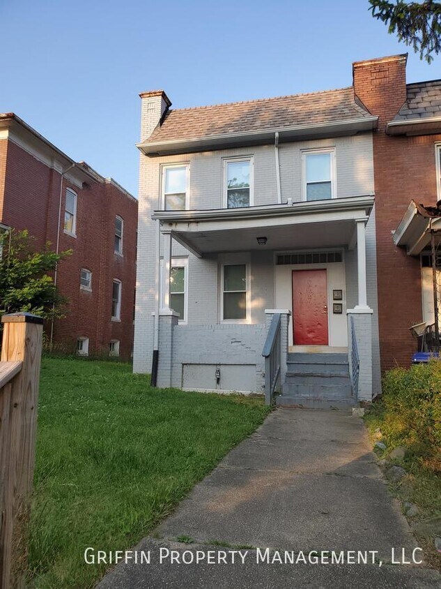 1507 N Hilton St Unit 2, Baltimore, MD 21216 Room for Rent in