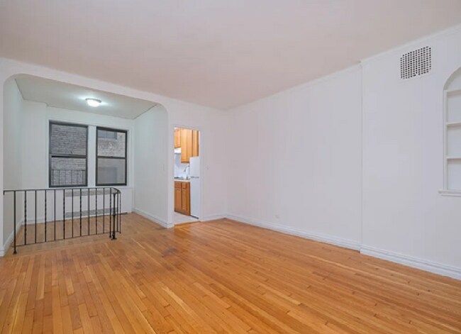 Foto del edificio - Spacious 1 bedroom apartment For Rent