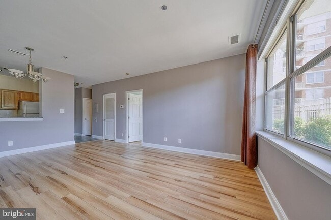 Building Photo - 1200 Braddock Pl