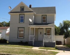 Building Photo - 419 N Lemon Ave