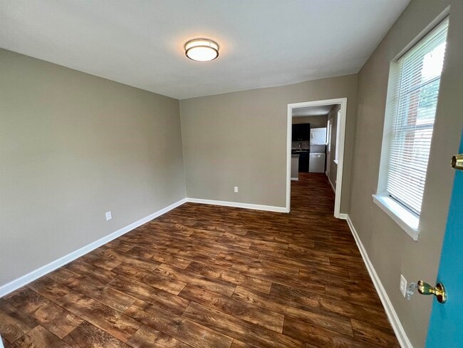 Building Photo - 767 Tanglewood St