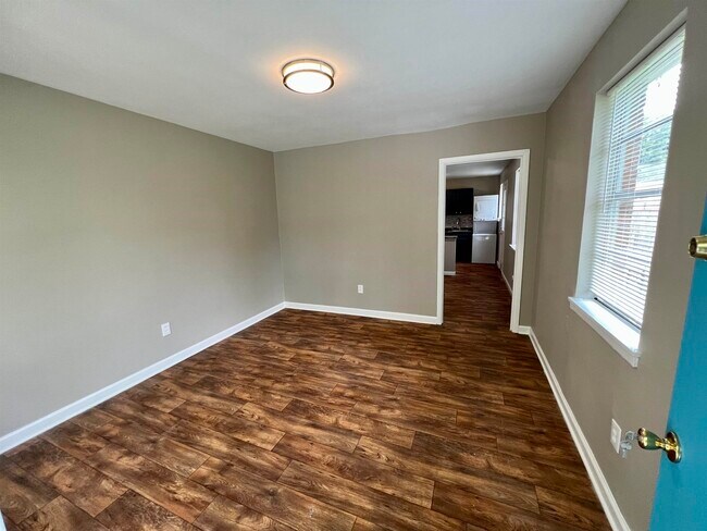 Foto del edificio - 767 Tanglewood St