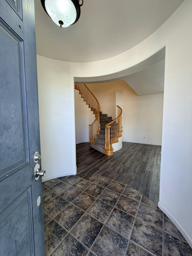 Foto del edificio - 2726 Marshall Ct