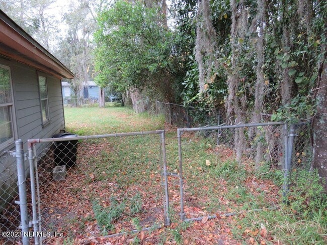 Building Photo - 4828 Lambing Rd