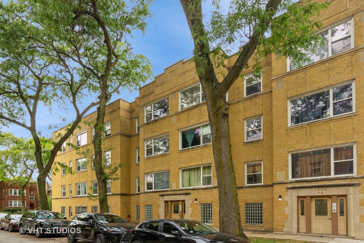 Foto principal - 3818 W Ainslie St