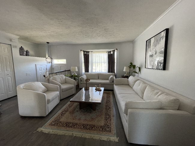 Building Photo - 8122 Brightridge Ct