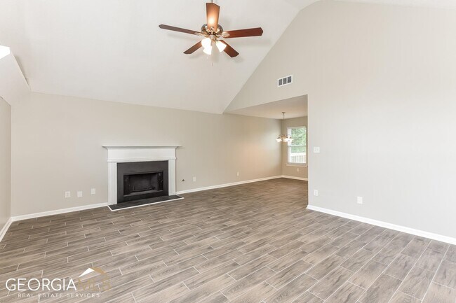 Building Photo - 5414 Wellborn Creek Dr