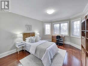 Building Photo - 40 Harrow Dr