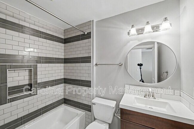 Foto del edificio - 6424 Royal Celadon Way