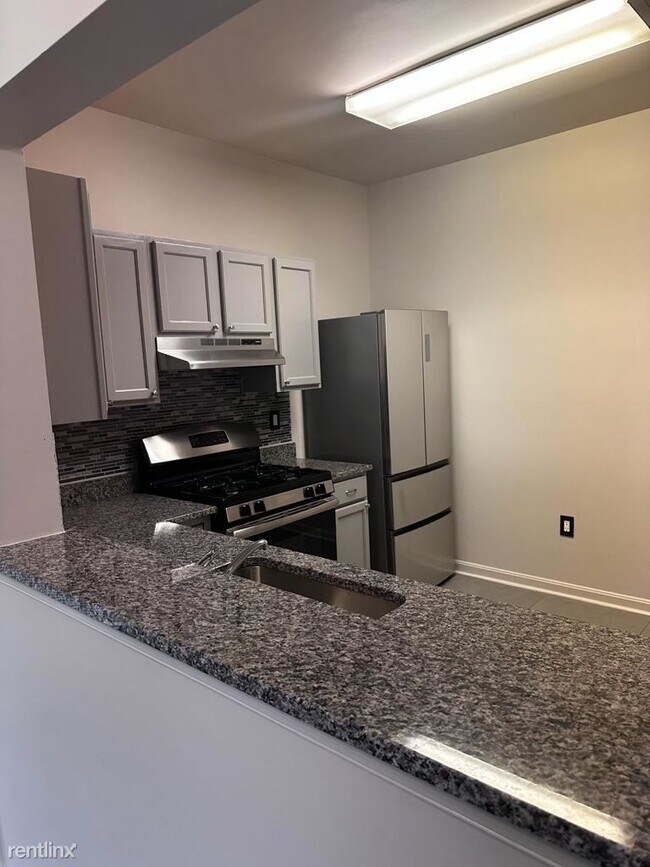 Foto del edificio - 3 br, 2 bath Townhome - 2006 Bell Point Court
