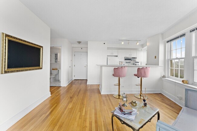 Foto del edificio - 534 Beacon St