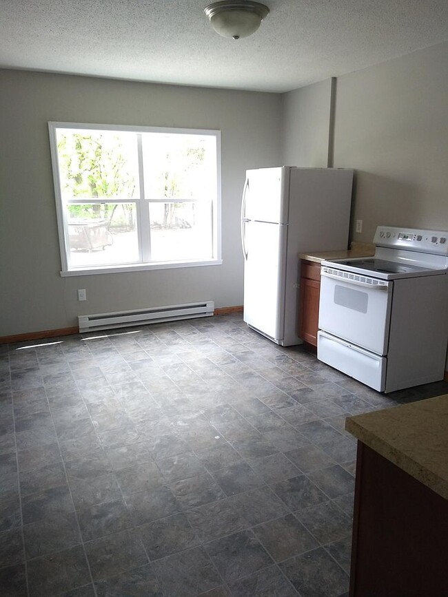 Foto del edificio - 424 4th St S