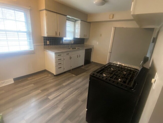 Foto del edificio - Amazing 4 bedroom Capecod