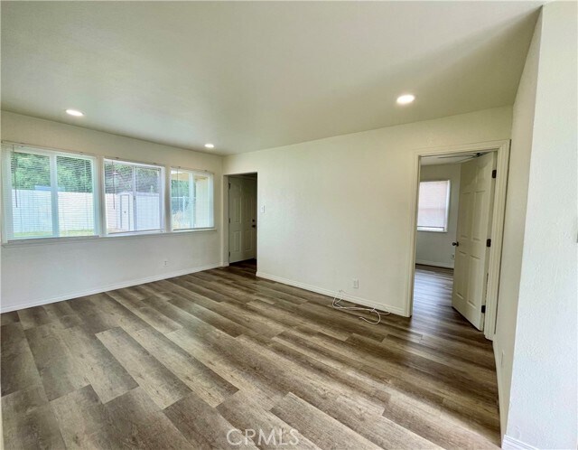 Building Photo - 11424 Marquardt Ave
