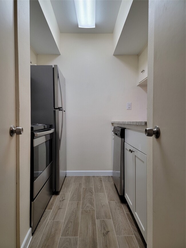 Foto del edificio - 2101 Fountain View Dr