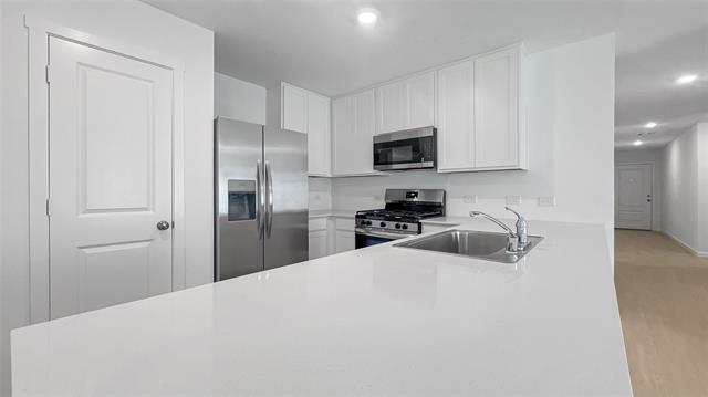 Foto del edificio - 628 Haskell Dr