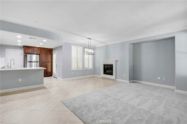 Foto del edificio - 8426 Flora Ln