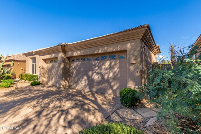 Building Photo - 9462 E Sandy Vista Dr