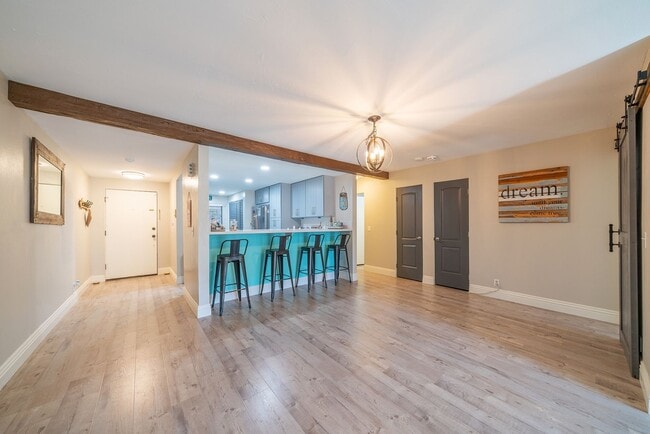 Foto del edificio - 700 Esplanade