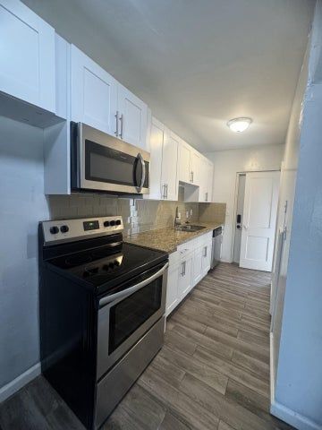 Foto del edificio - 317 NE 13th Ave