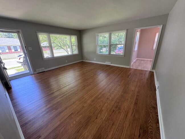 Sala de estar - 505 E 64th St