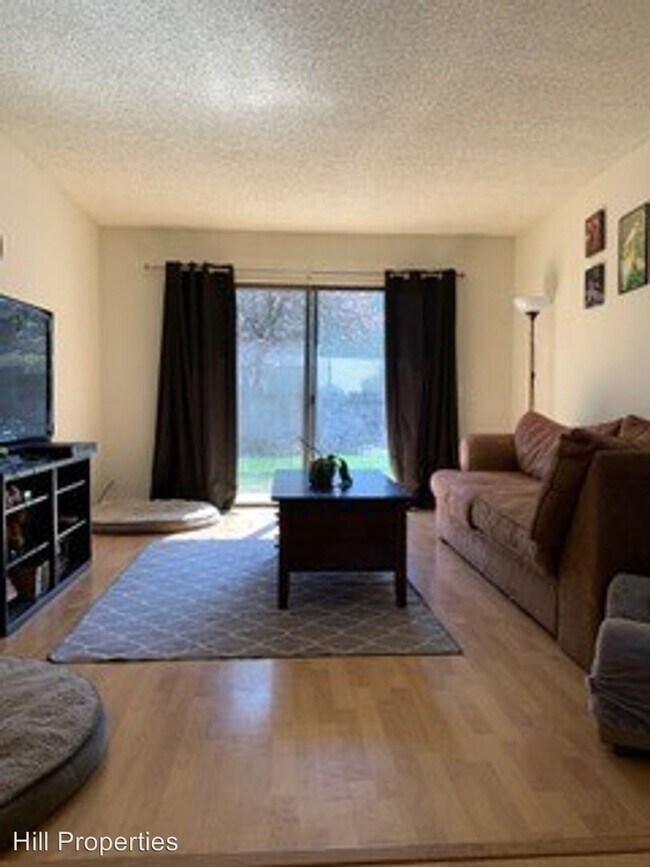 Foto del edificio - 3 br, 2 bath House - 2877 Godman Ave