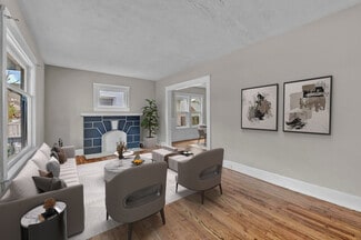 Building Photo - 2034 W 99th St