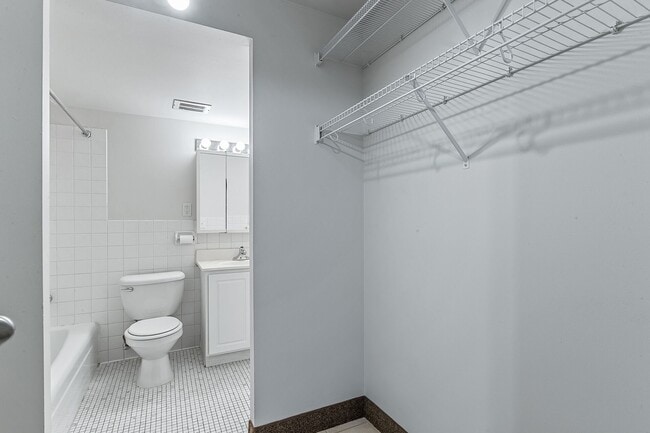 Interior Photo - Studios at 7 Corners