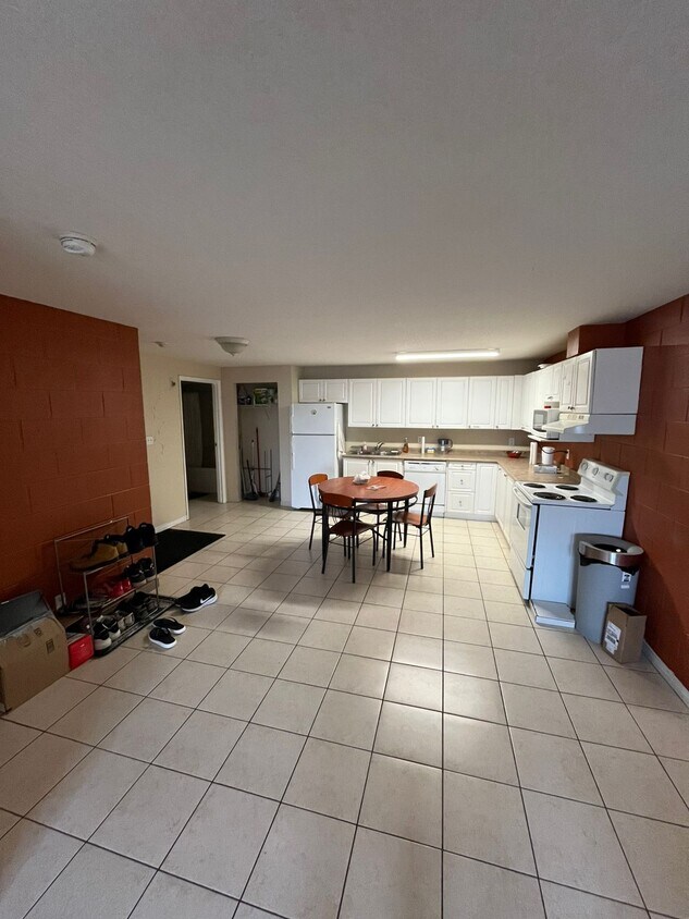 Photo principale - 504-504 Lester St