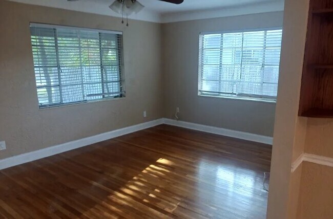 Foto del edificio - 5026 1st Ave N