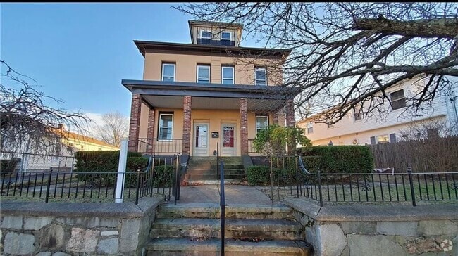 Building Photo - 685 Armistice Blvd