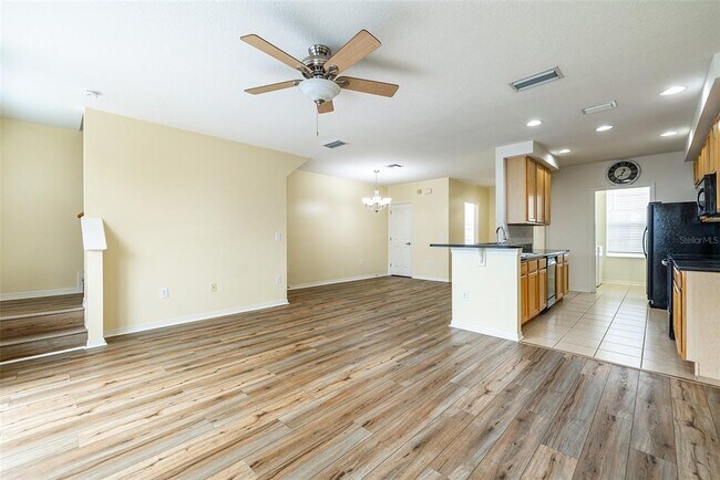 Building Photo - 7306 S Trask St