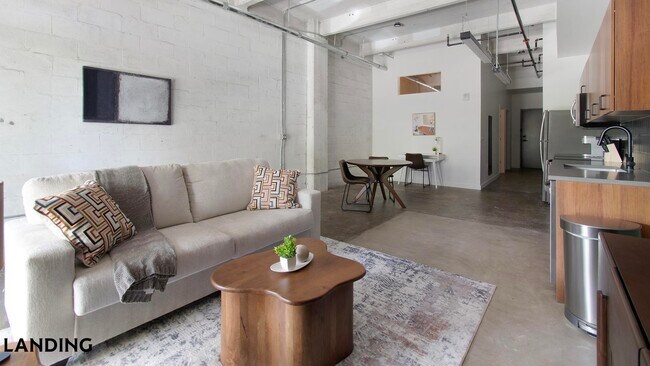 Foto del edificio - 700 E Union St