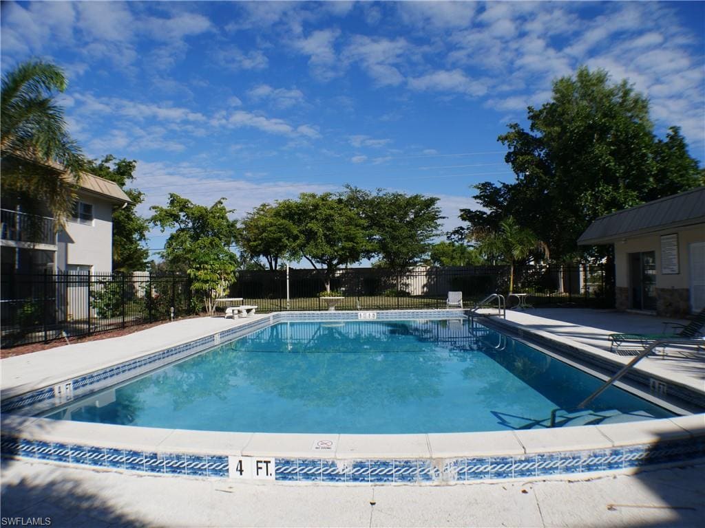 1560 Colonial Blvd Unit 131, Fort Myers, FL 33907 Condo for Rent in
