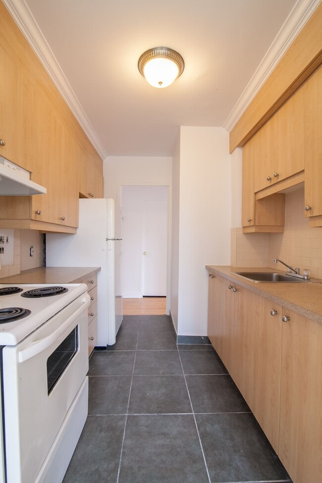 Photo du bâtiment - 6525 Côte-Saint-Luc