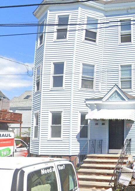 Building Photo - 26-28 Harbor View St