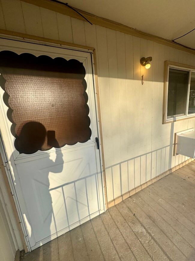 Photo - N. Chestnut Street Apartment