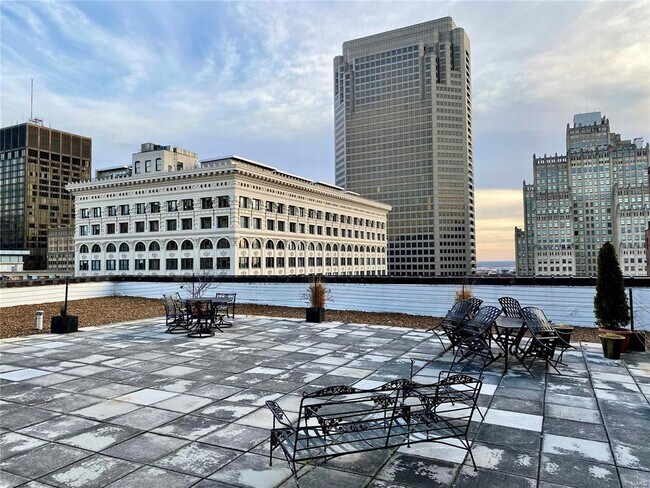 Foto del edificio - 1010 St Charles St